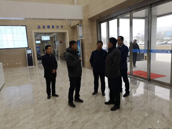 国开行甘肃省分行相关业务处室领导一行调研泓源公司项目建设(图3) 国开行甘肃省分行相关业务处室领导一行调研泓源公司项目建设(图3)